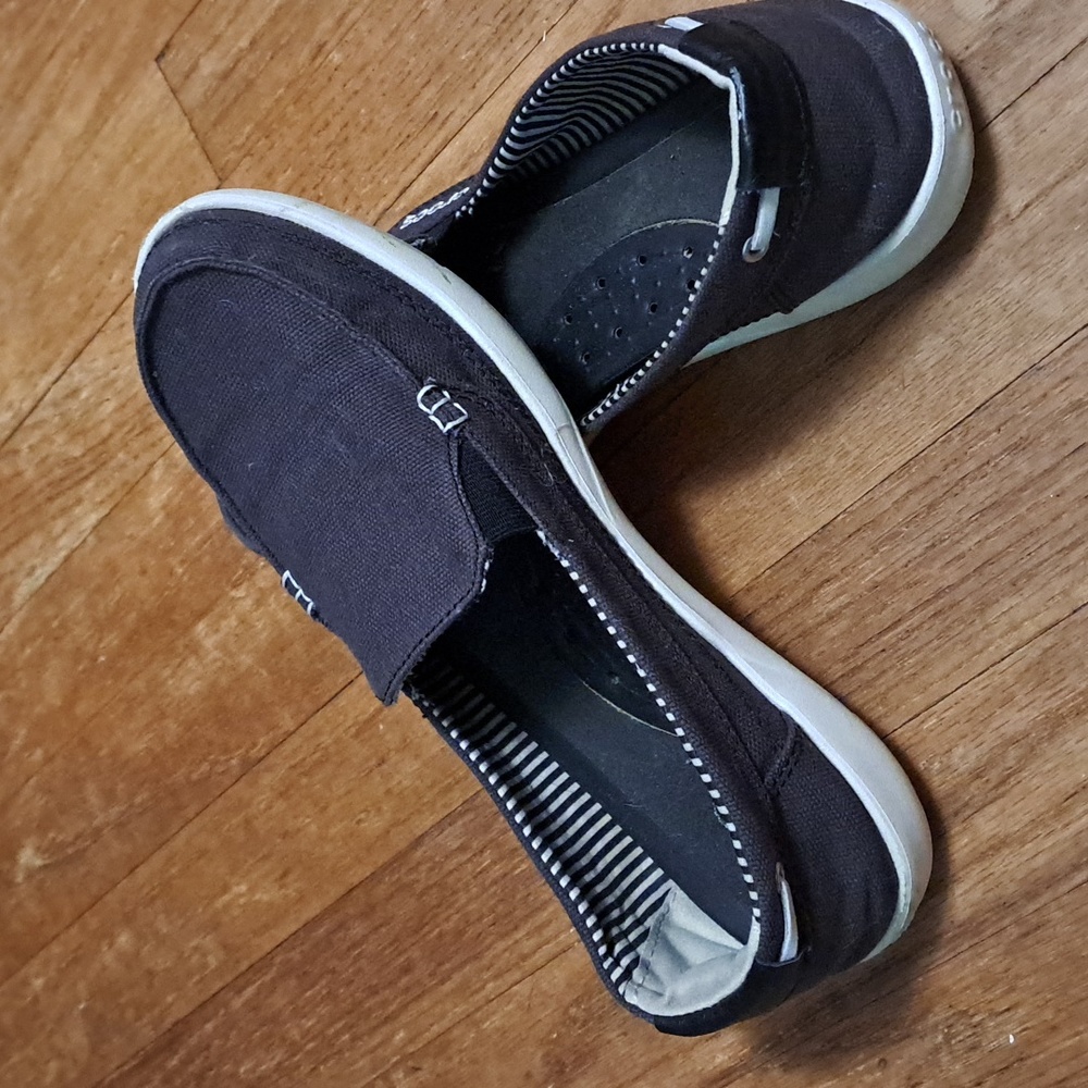 Crocs Loafers Women's size 9